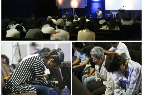 <p style="text-align: center;">다같이 모여 하나님께서 세우신 교회를 위해 간절히 기도하며 다시금 주안에교회의 주인이 하나님이심을 고백합니다.</p>
