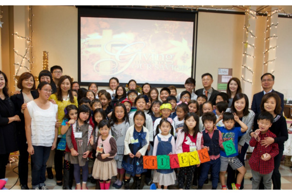 <p>행복한 하나님안의 한가족!</p>
